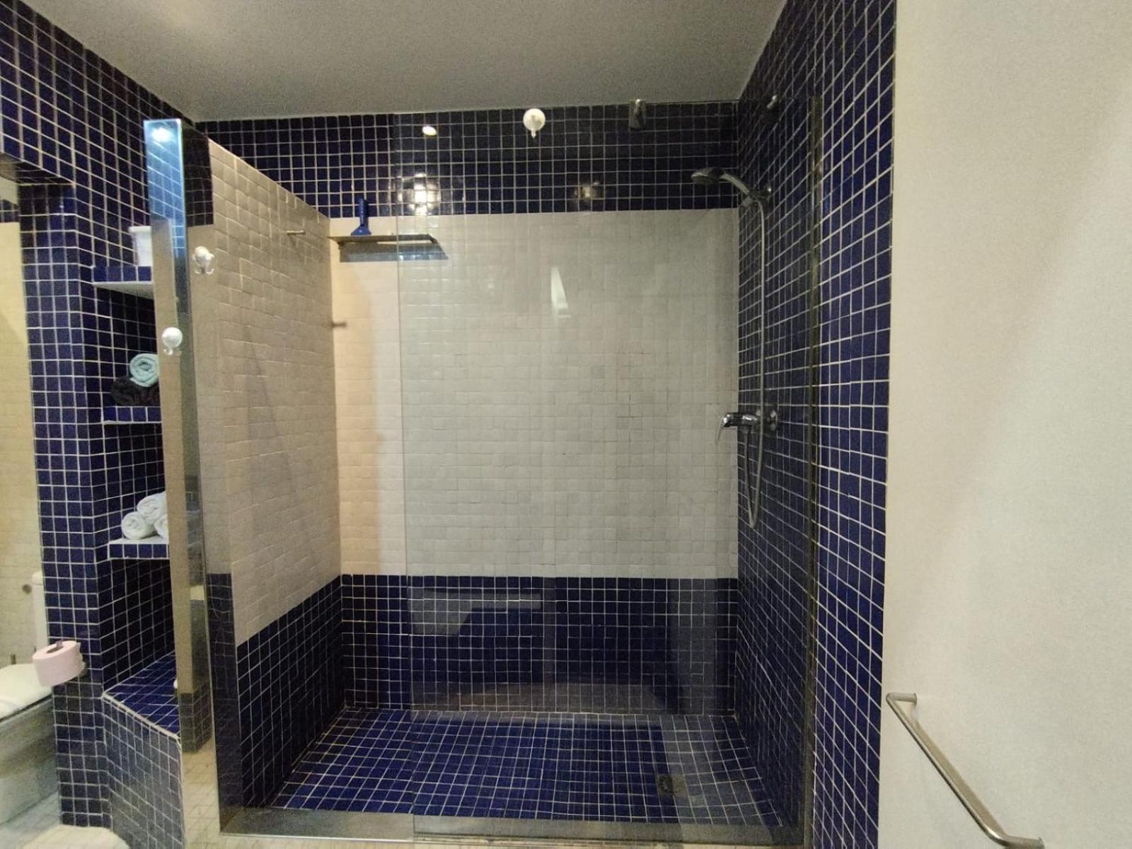 Acogedor Apartamento climatizado supercéntrico con Parking y Ascensor en el corazón de Tarragona Exterior foto